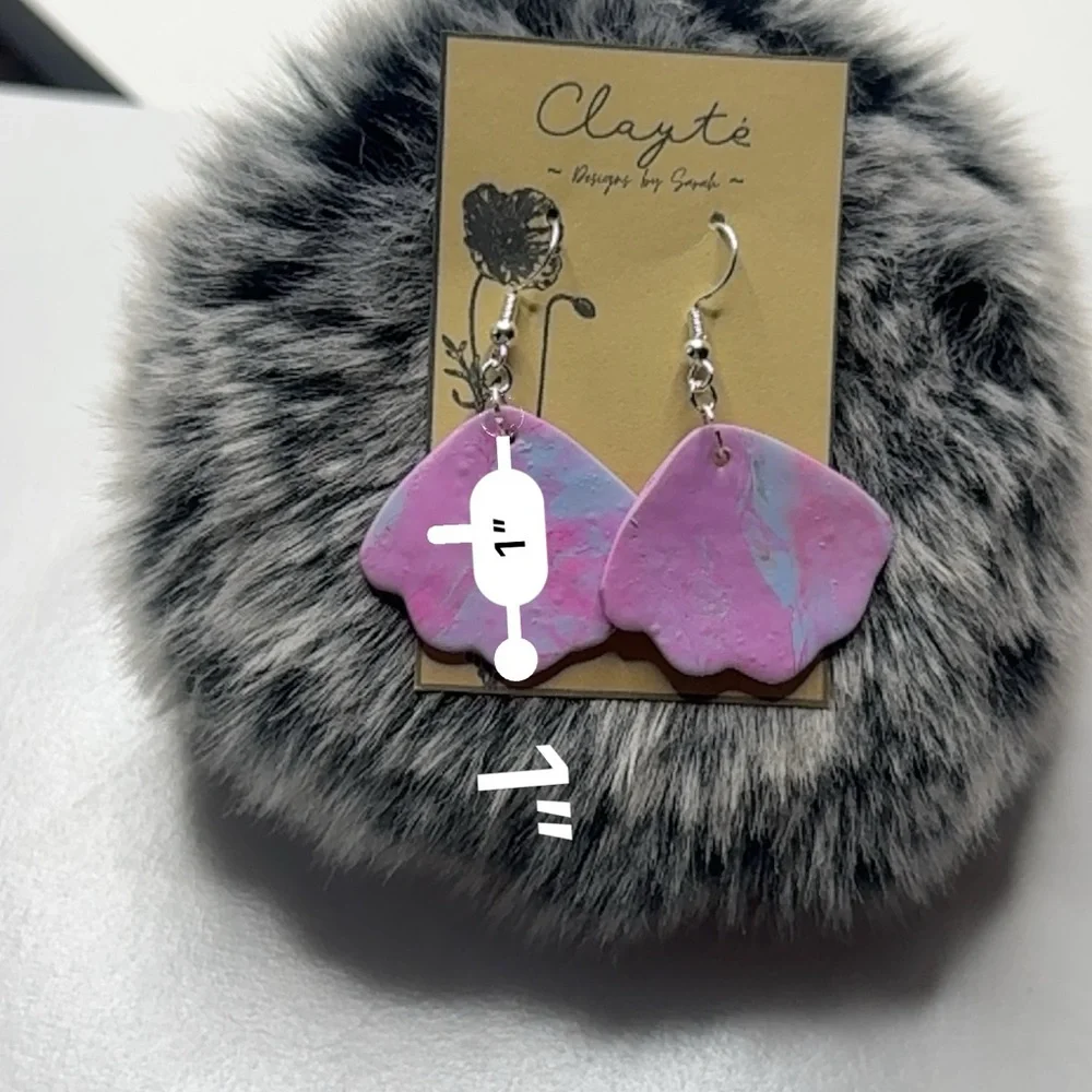 Polymer clay earrings 💕